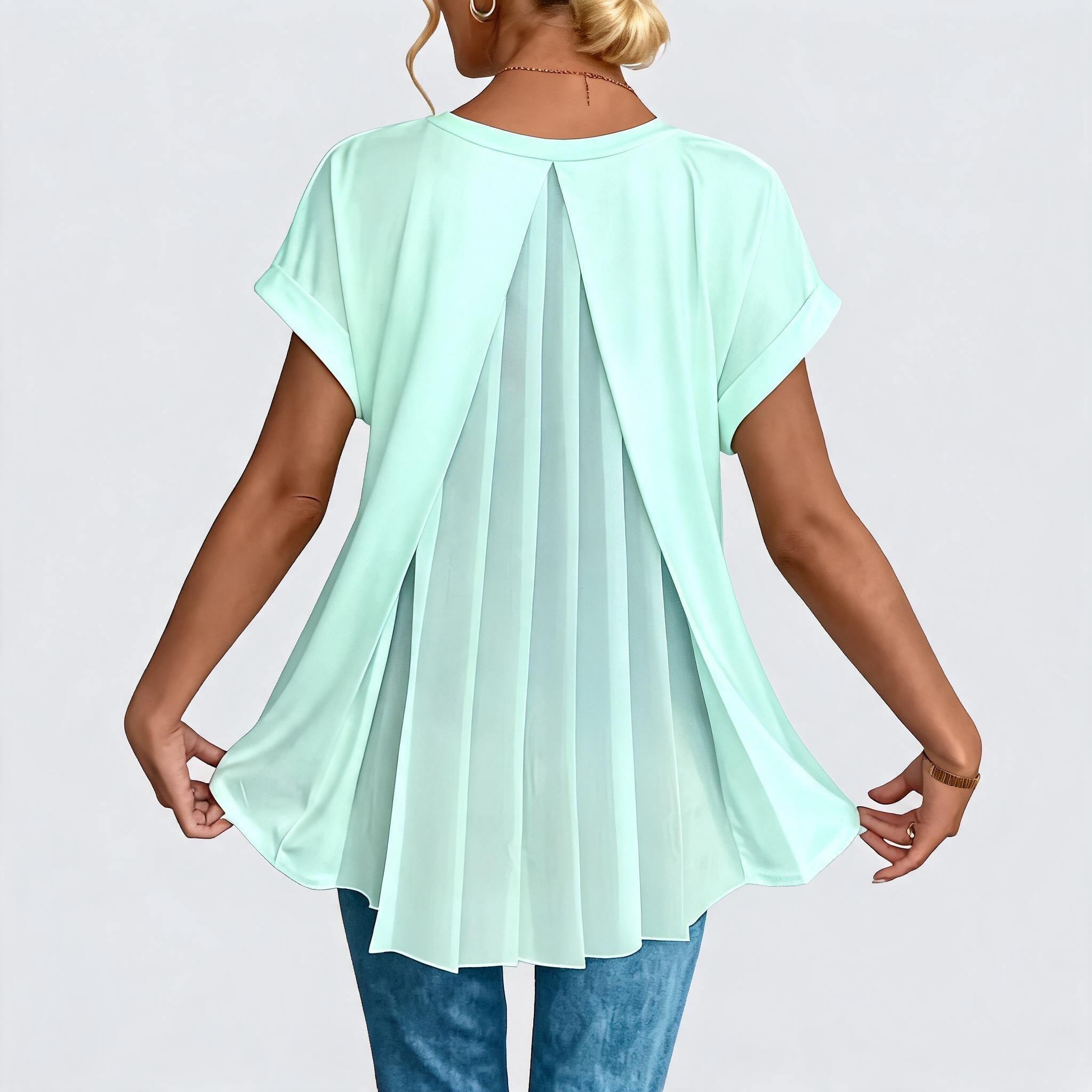 Hoveline™ Relaxed Fit Colorblock Everyday Tee
