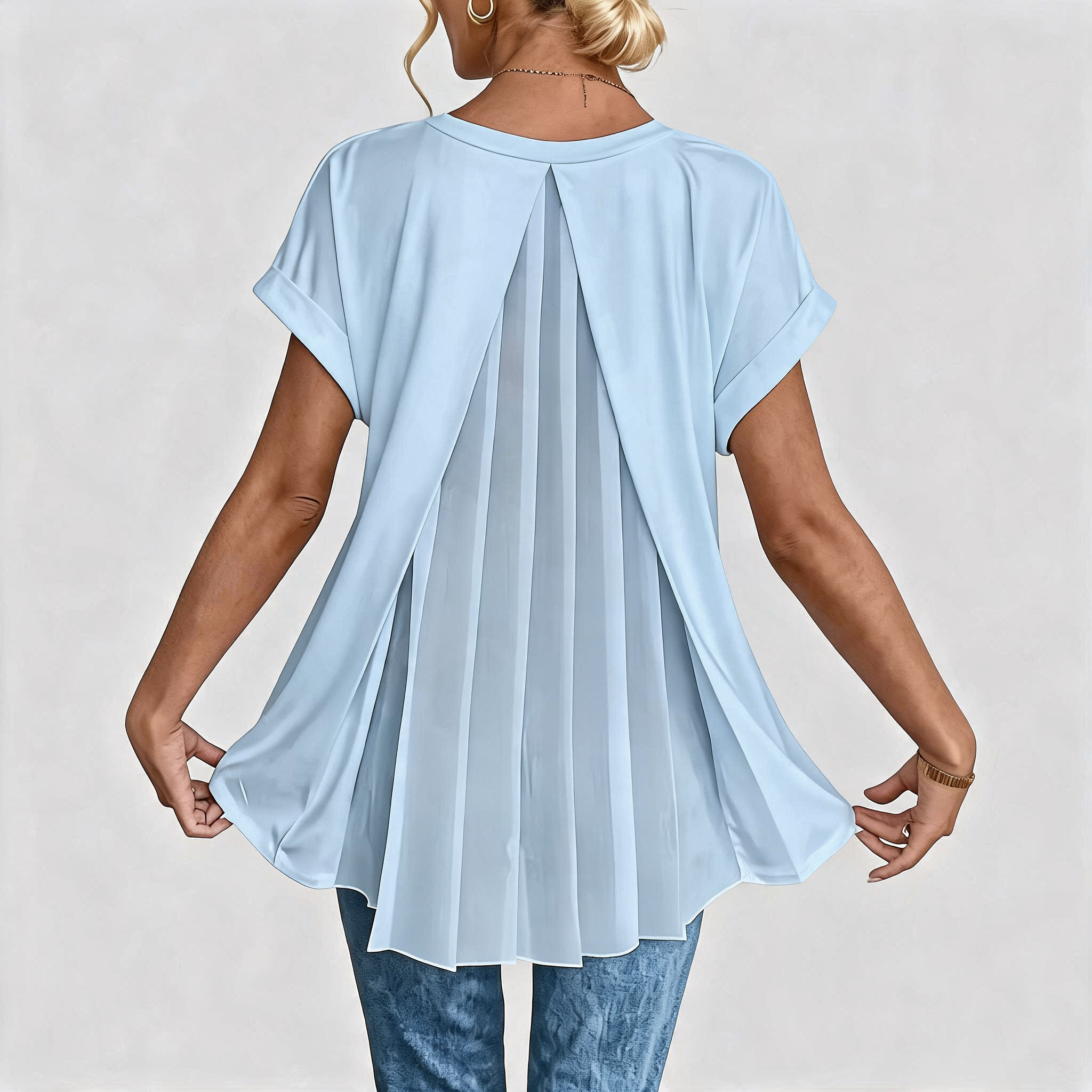 Hoveline™ Relaxed Fit Colorblock Everyday Tee